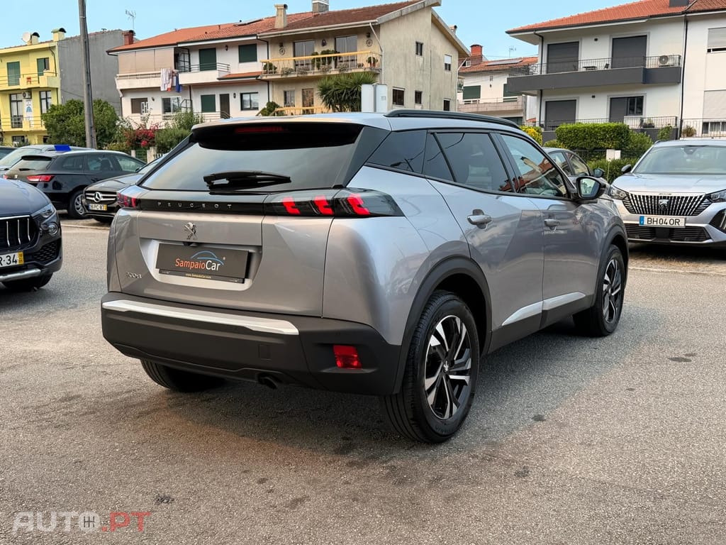 Peugeot 2008 1.2 PureTech Allure