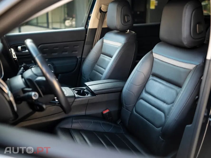 Citroen C5 Aircross 1.6 Hybrid Feel e-EAT8