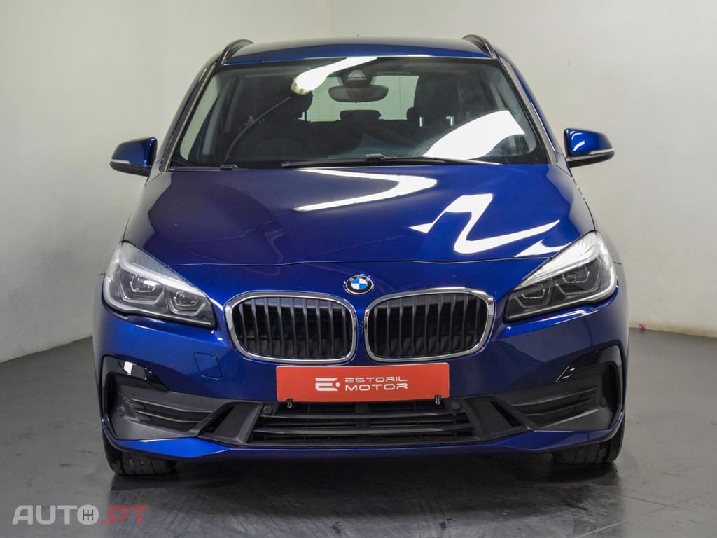 BMW 225 xe iPerformance Auto
