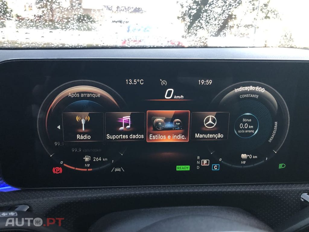 Mercedes-Benz A 250 e Progressive