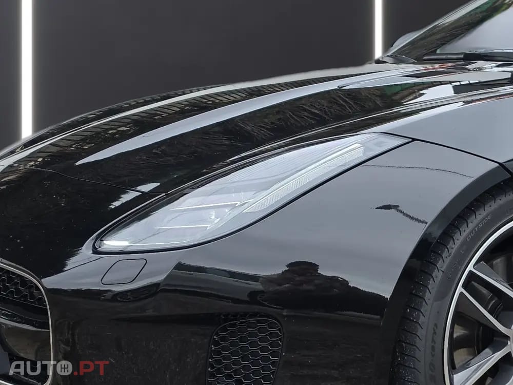 Jaguar F-Type 2.0 i4 R-Dynamic