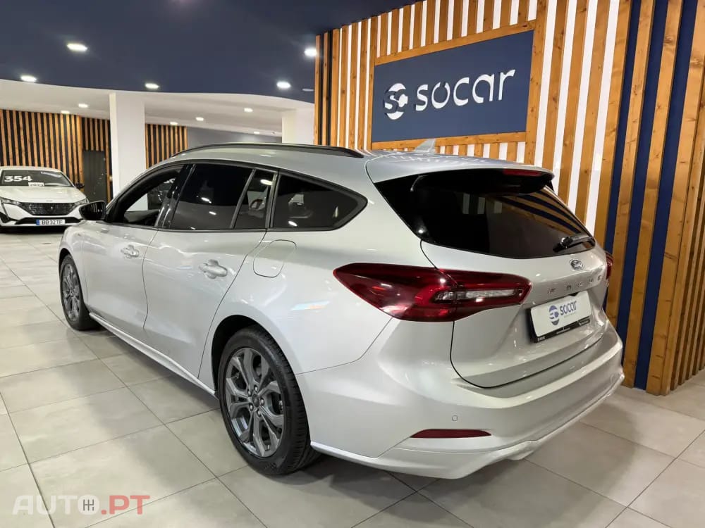 Ford Focus SW 1.0 EcoBoost MHEV ST-Line