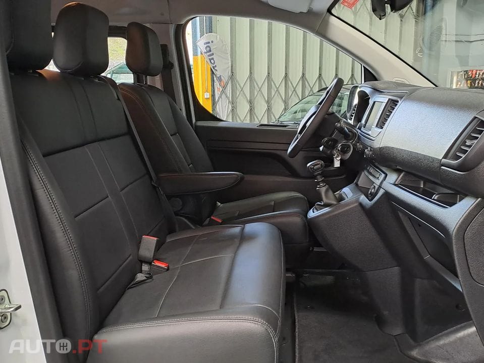 Opel Vivaro 1.5 CDTi L3H1 9Lugares