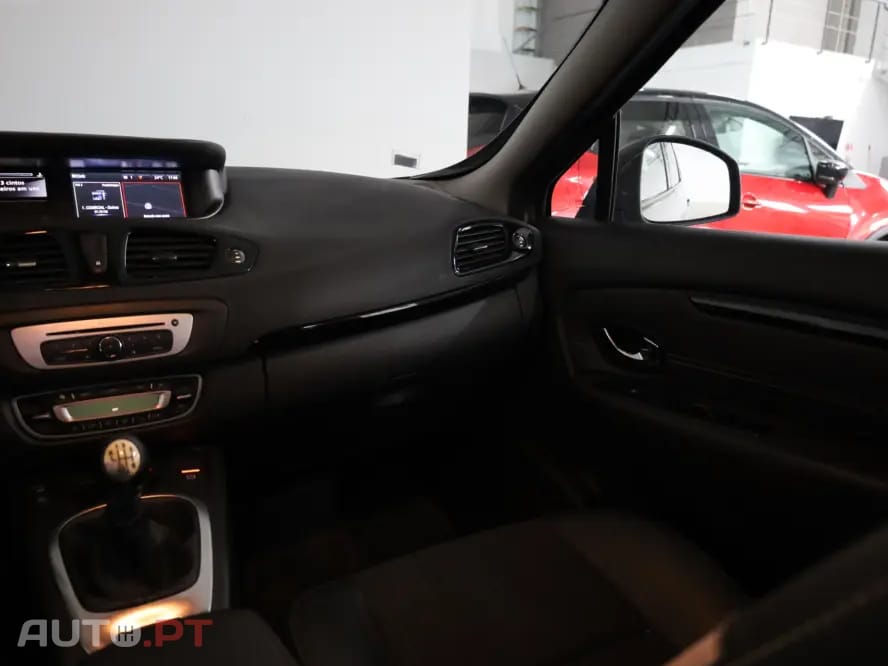 Renault Grand Scénic ENERGY dCi 110 LIMITED