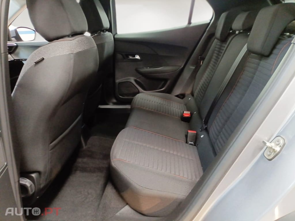 Peugeot 2008 PureTech 100 Stop&Start Active