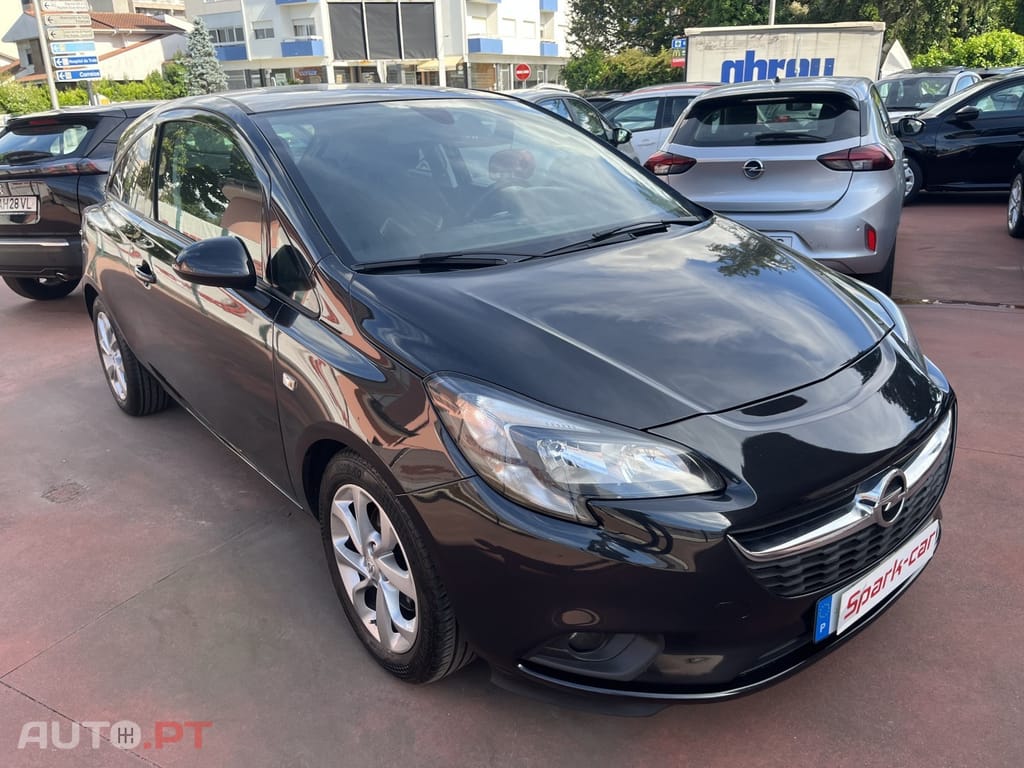 Opel Corsa 1.0 T Color Edition