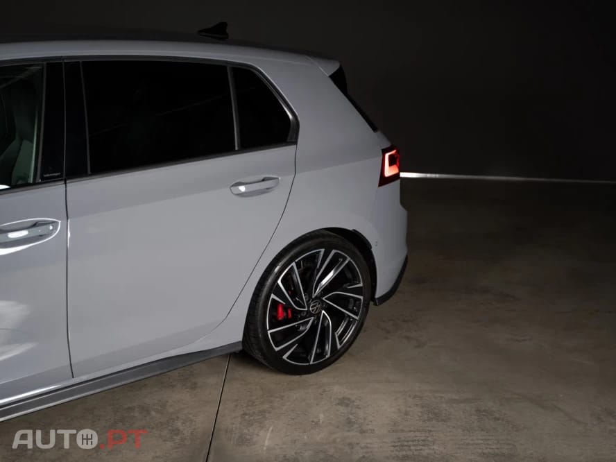 Volkswagen Golf 2.0 TDI GTD DSG