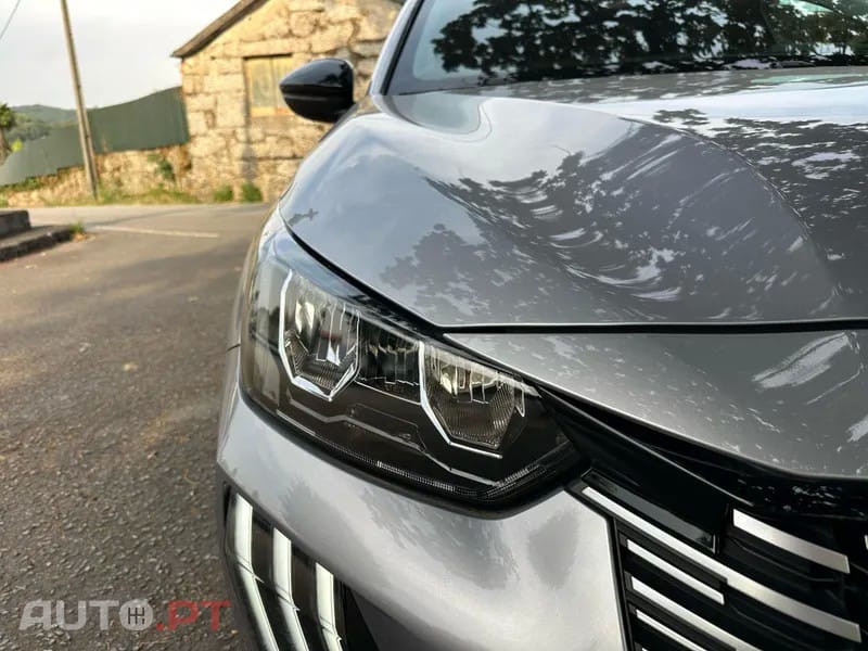 Peugeot E-208 51 kWh Allure