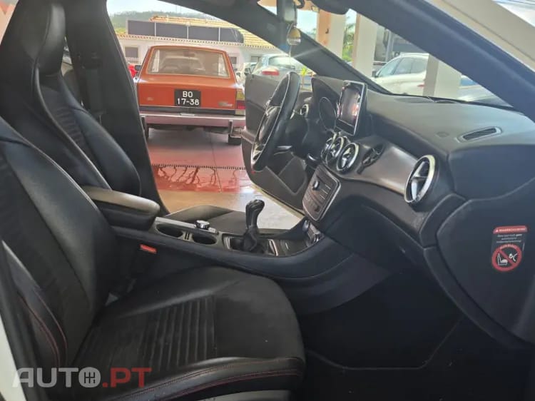 Mercedes-Benz CLA 180 (CDI) d AMG Line