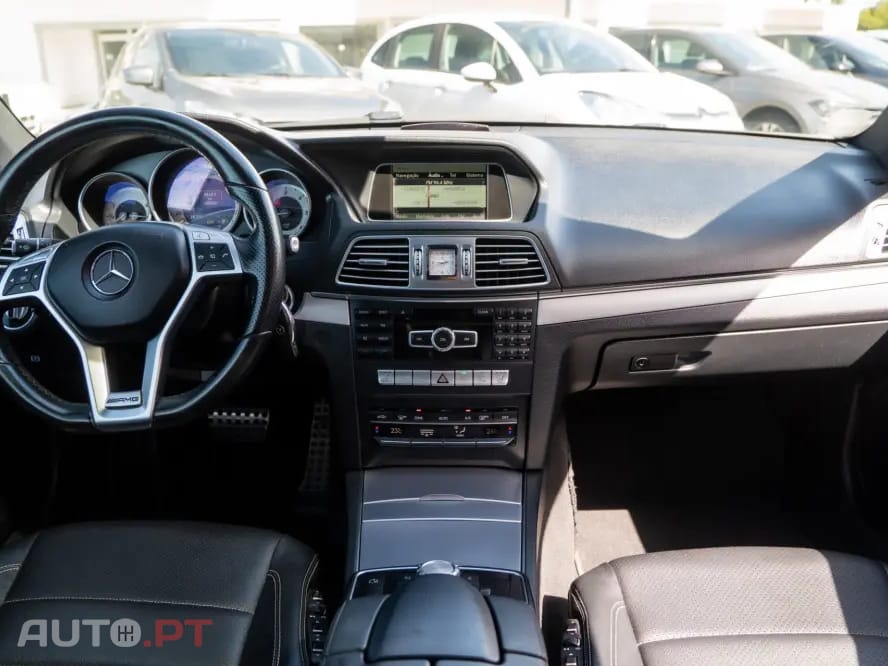 Mercedes-Benz E 220 CDI Elegance BE Auto.