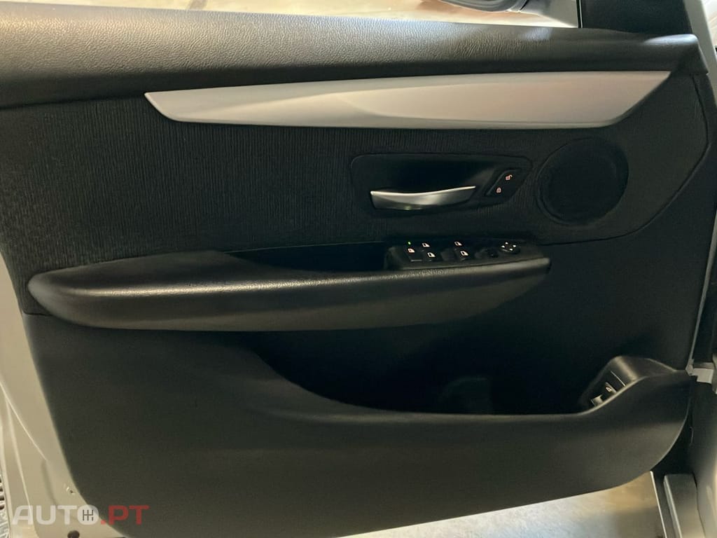 BMW 216 d Coporate Edition