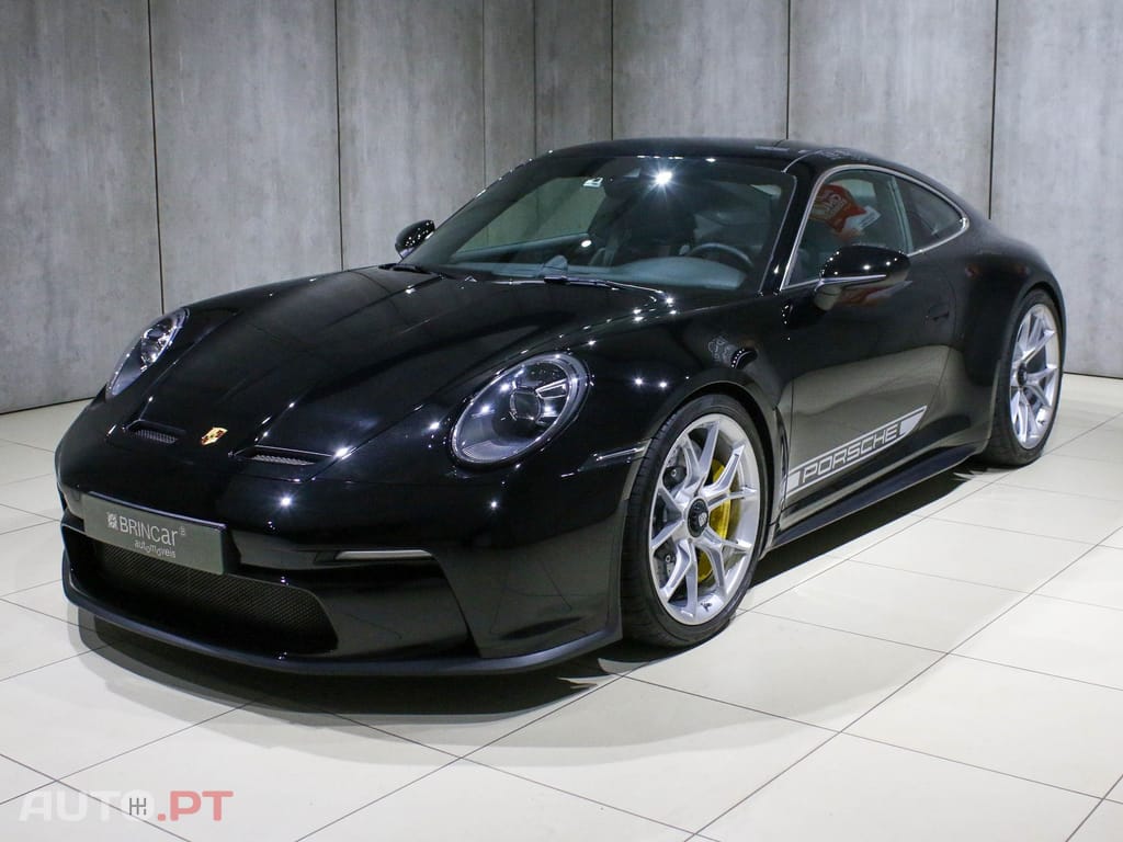 Porsche 992 GT3 Touring Package