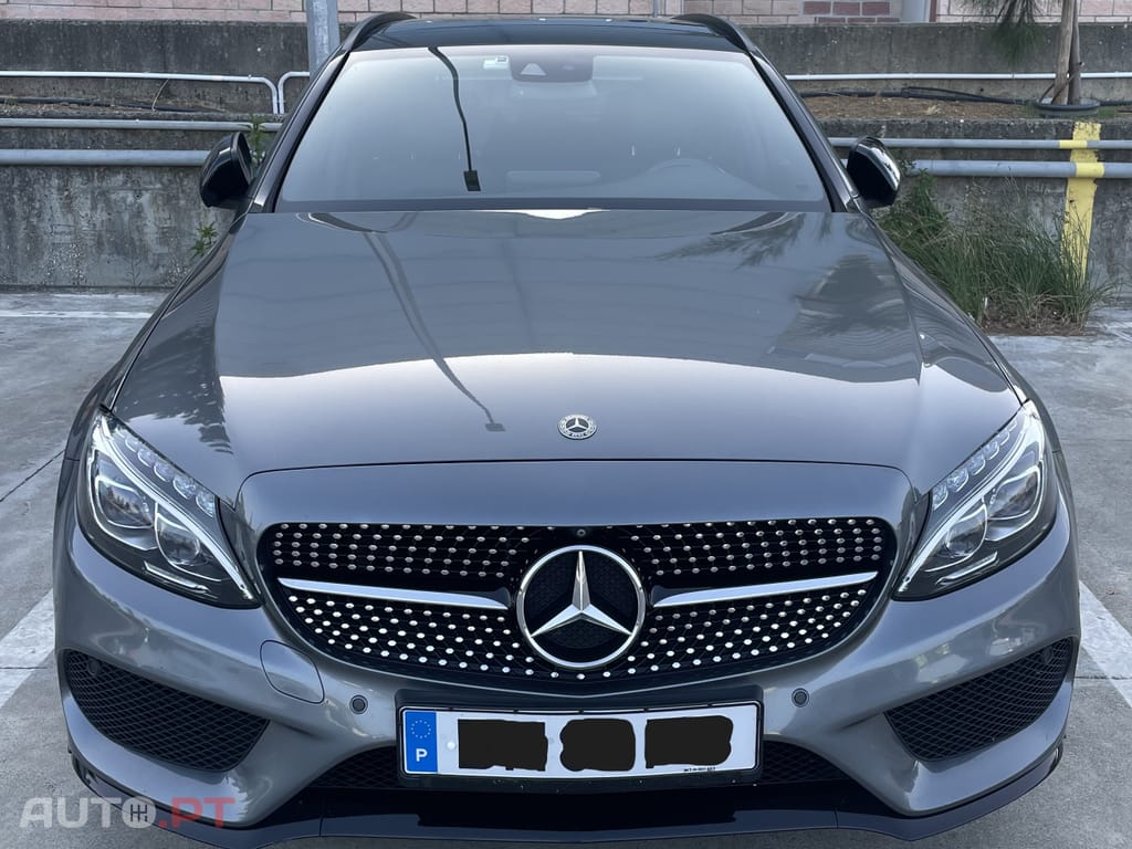 Mercedes-Benz C 220 AMG