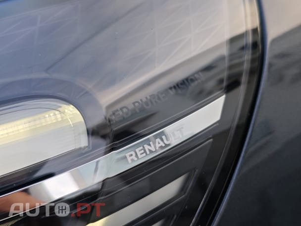 Renault Clio TCe 100 INTENS