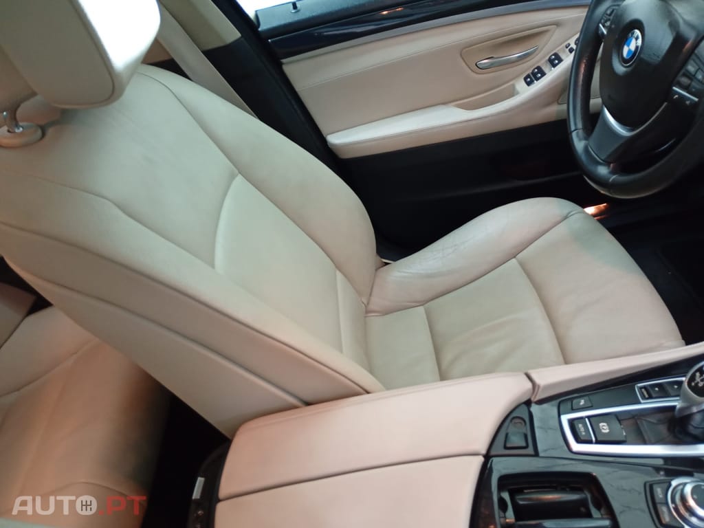 BMW 520 d xDrive Line Luxury Auto