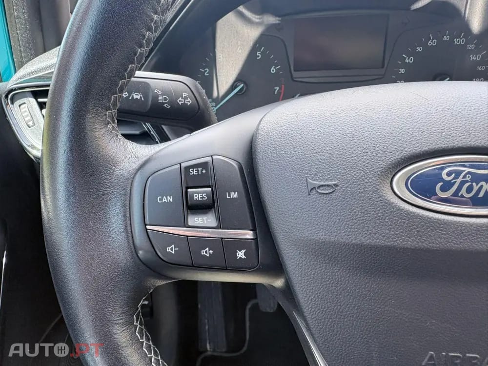 Ford Fiesta 1.0 T EcoBoost Titanium