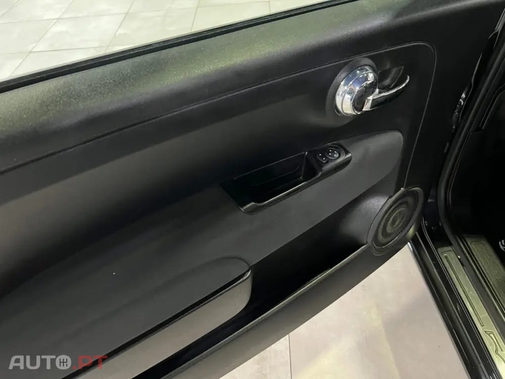 Fiat 500C 1.0 Hybrid Connect