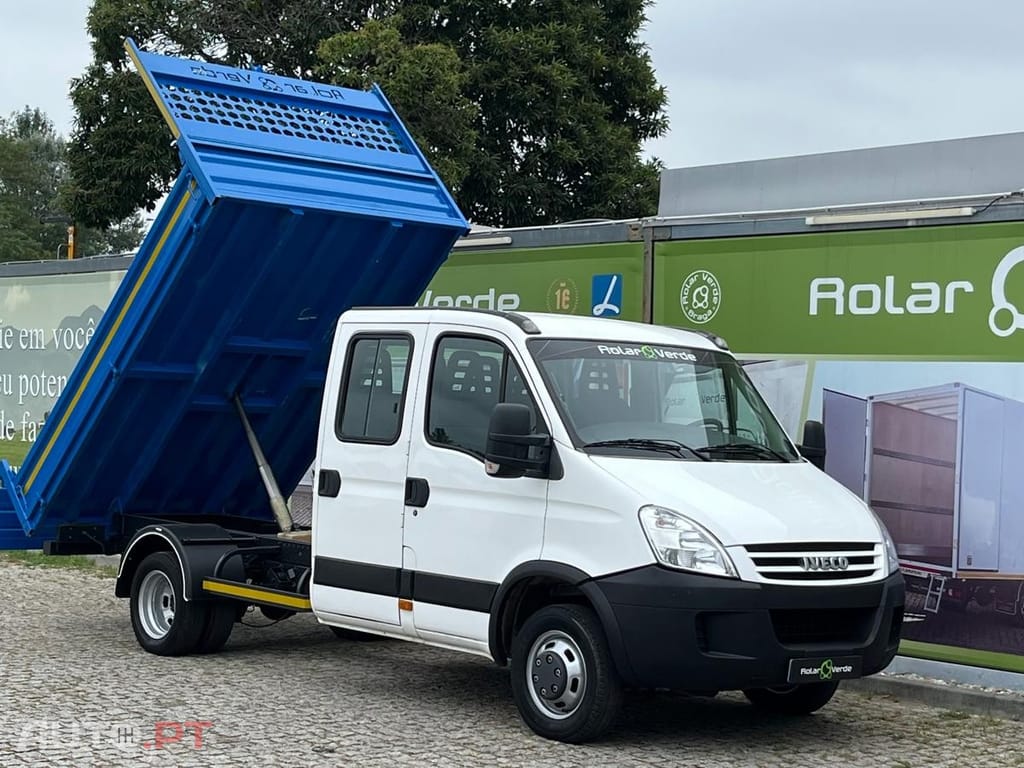 Iveco Daily 3.0  BASCULA / 7 LUGARES