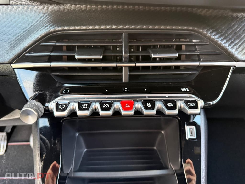 Peugeot 2008 1.2 PureTech Style