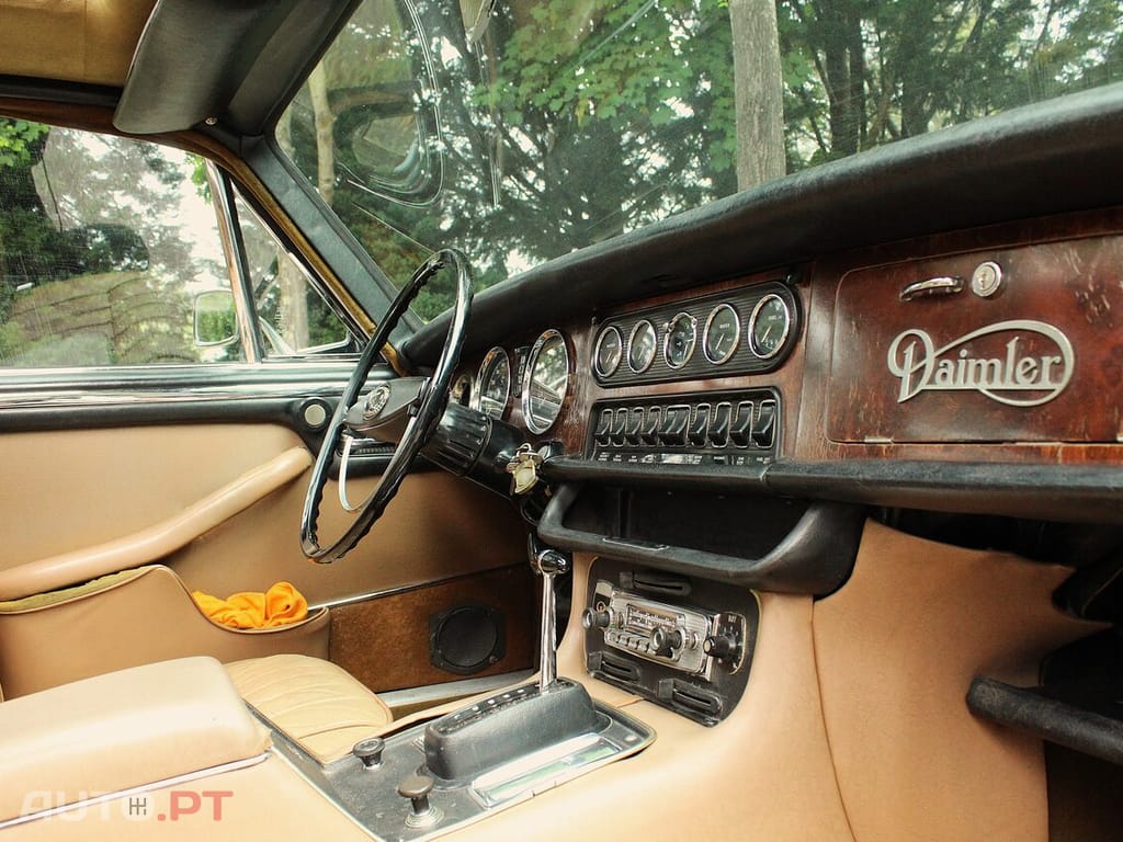 Jaguar Souvereign Daimler 4.2 S1