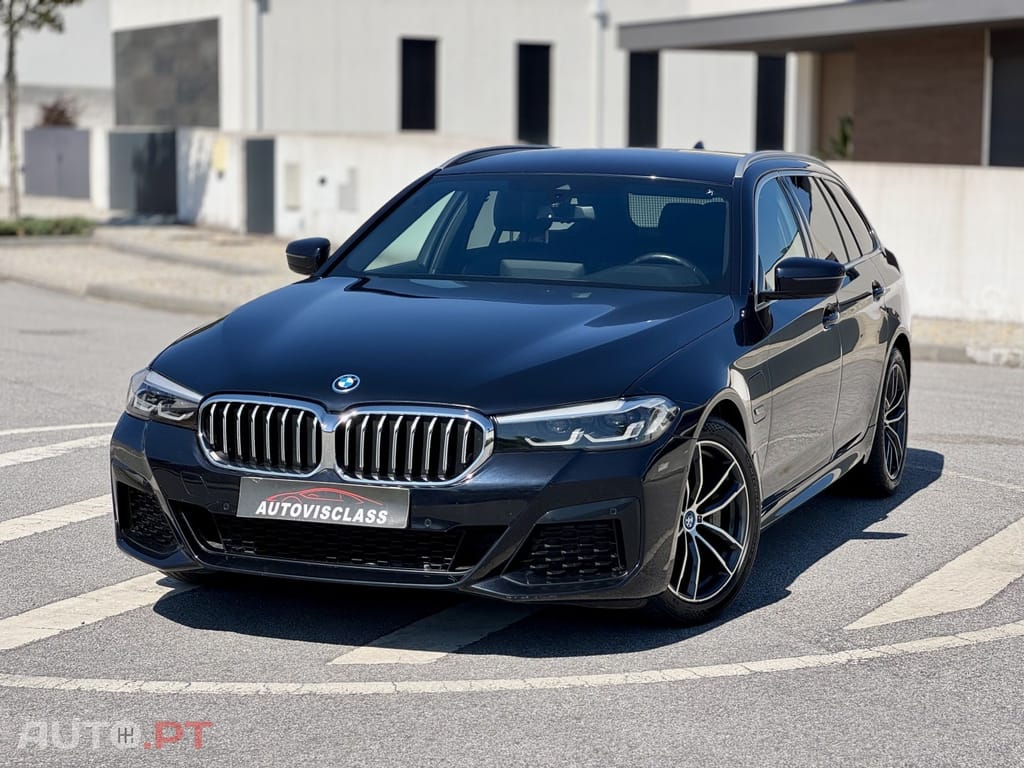 BMW 530 e Pack Desportivo M