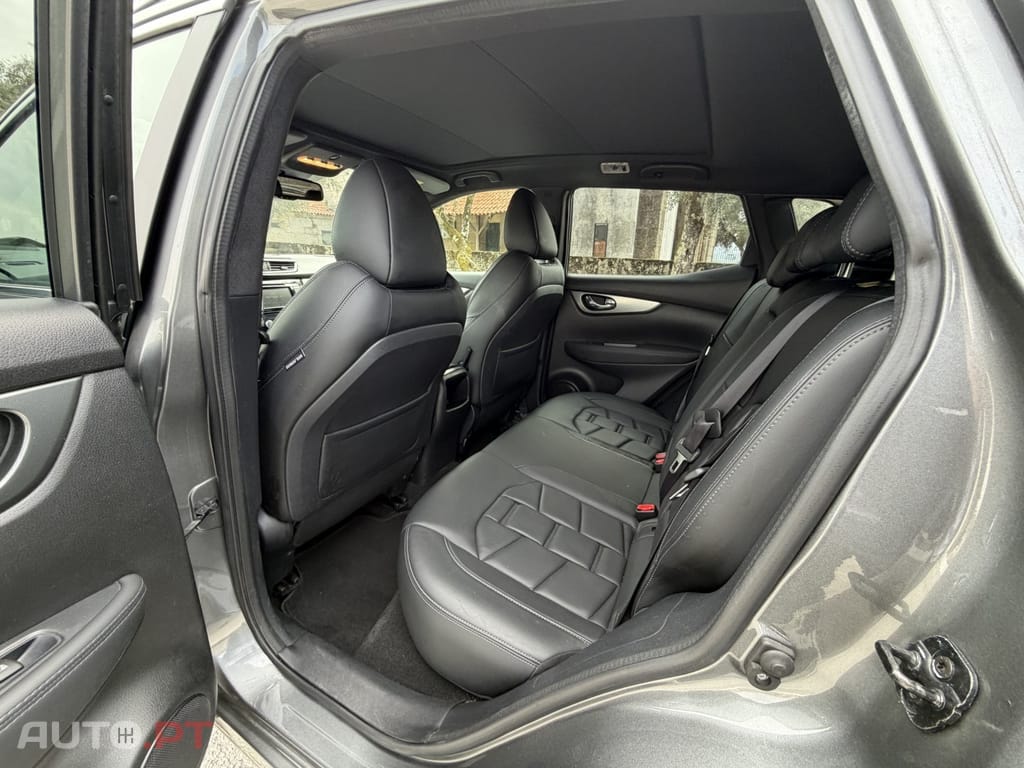 Nissan Qashqai 1.5 dCi N-Connecta