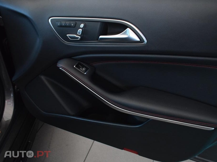 Mercedes-Benz GLA 220 d AMG Line