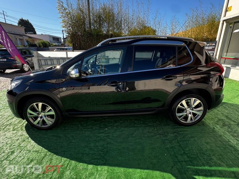 Peugeot 2008 1.2 PureTech Crossway EAT6
