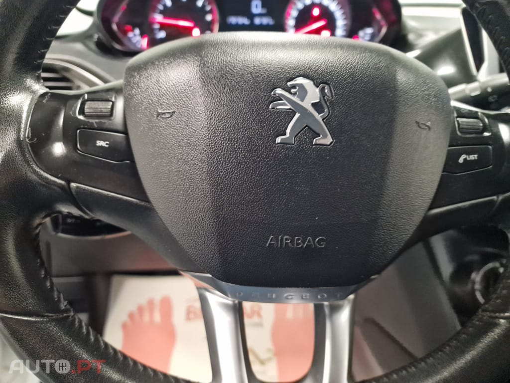 Peugeot 208 1.4 HDi Active