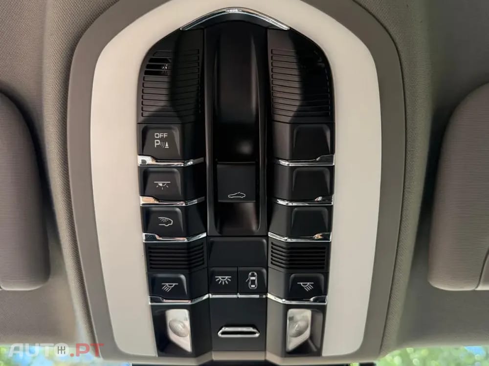 Porsche Panamera S E-Hybrid