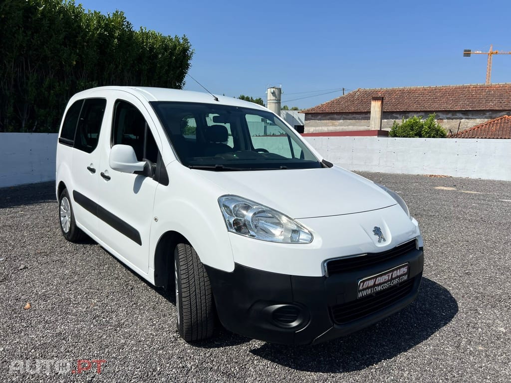 Peugeot Partner 1.6 e-HDi Family