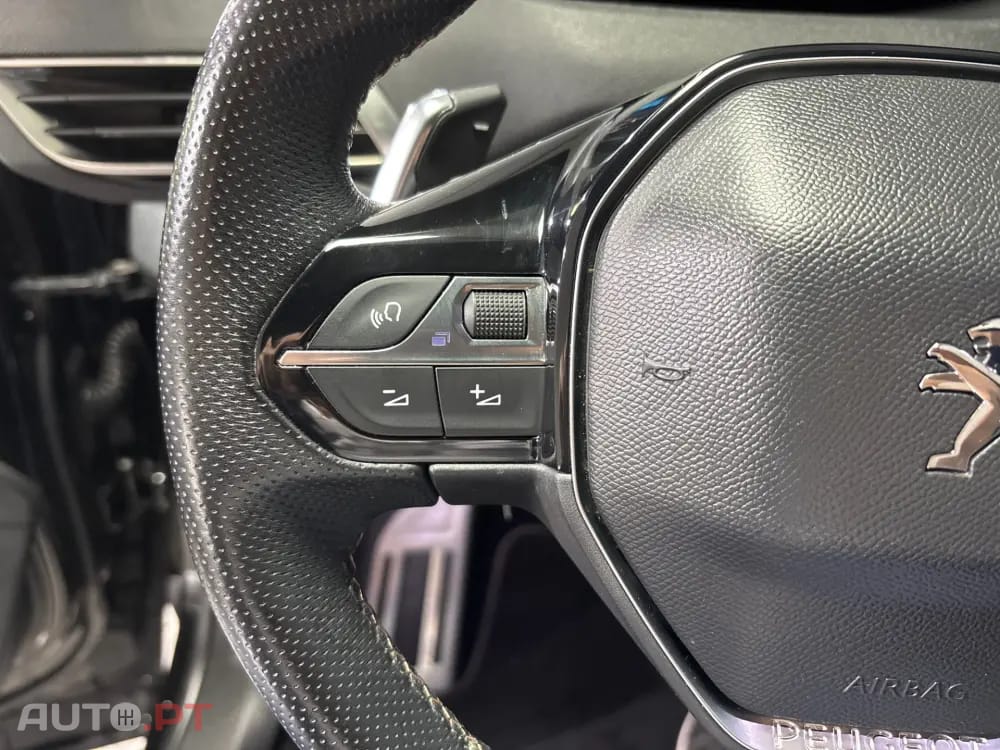Peugeot 3008 1.6 Hybrid GT Line e-EAT8