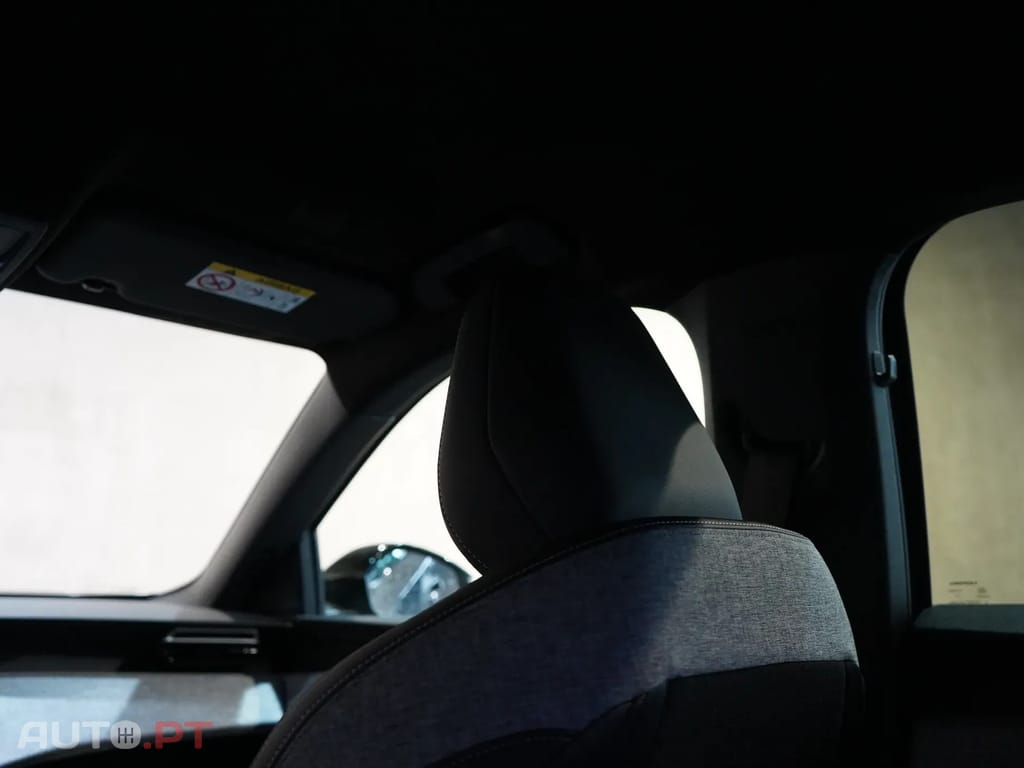 Peugeot 3008 1.2 Hybrid Allure e-DCS6