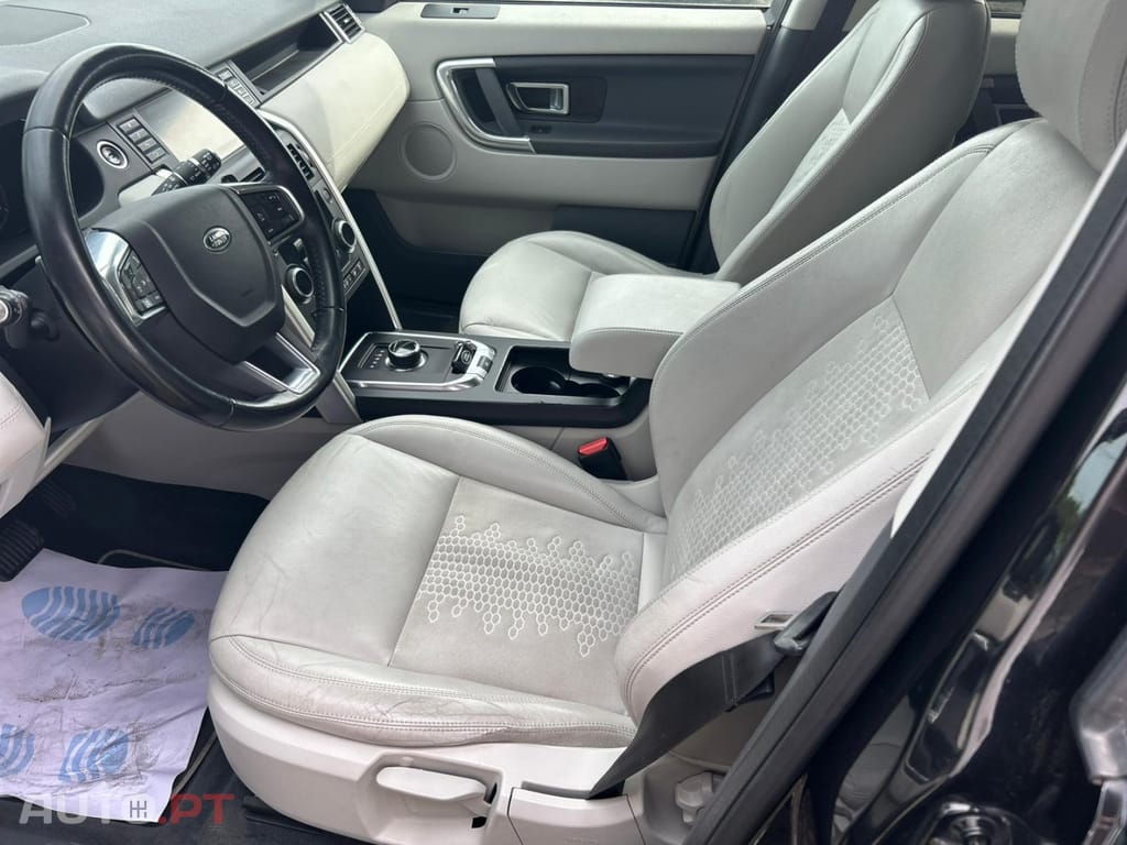 Land Rover Discovery Sport 2.0 D AWD HSE