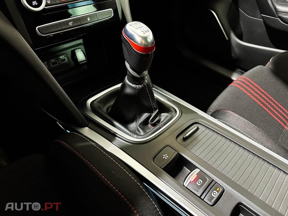 Renault Mégane 1.5 Blue dCi R.S. Line