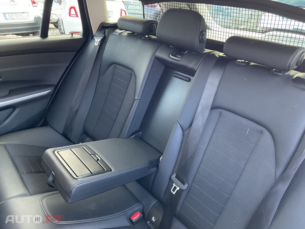 BMW 320 e Touring Line Sport Auto