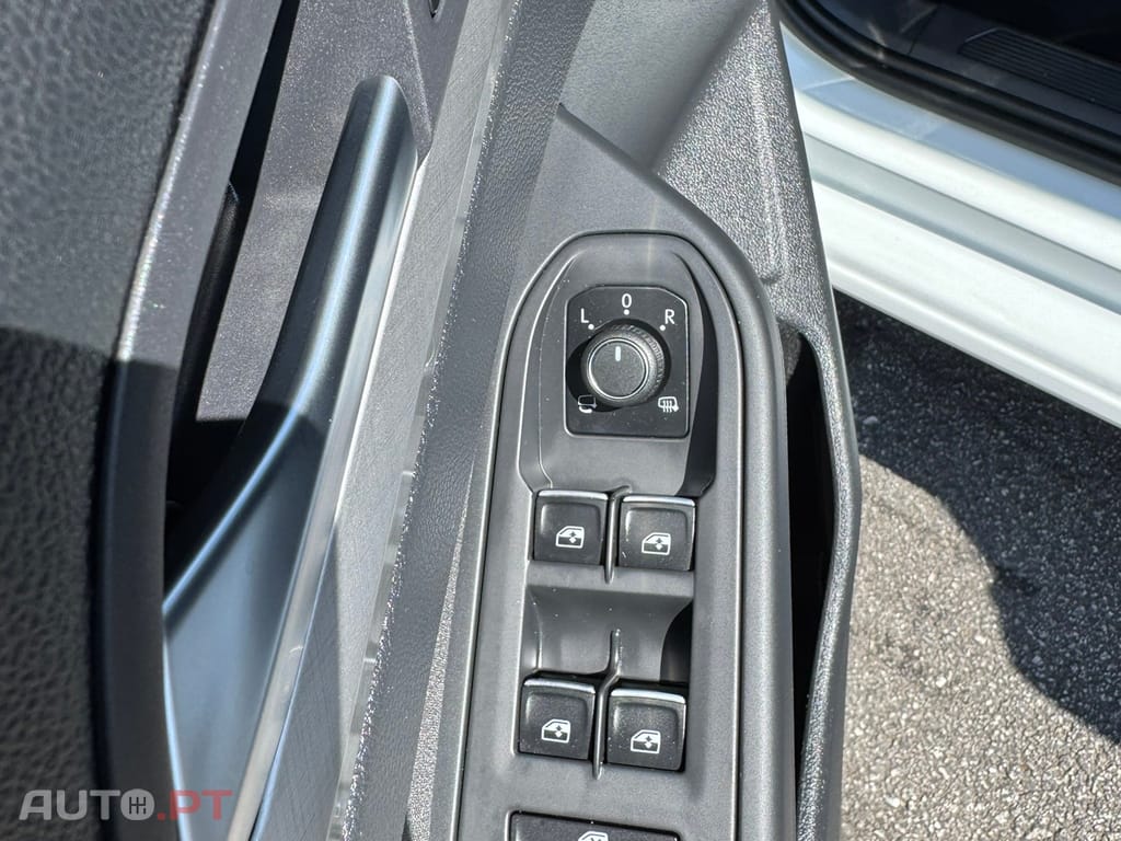 Volkswagen Golf 2.0 TDI Conceptline