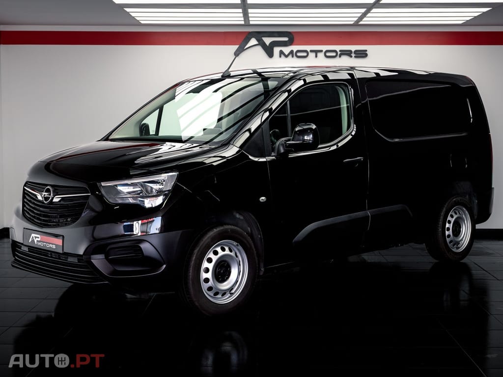 Opel Combo 1.5 CDTi L2H1 Essentia