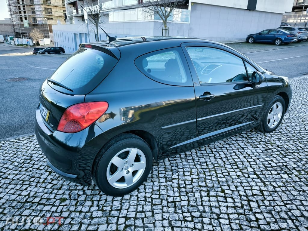 Peugeot 207 1.4 HDi Sport