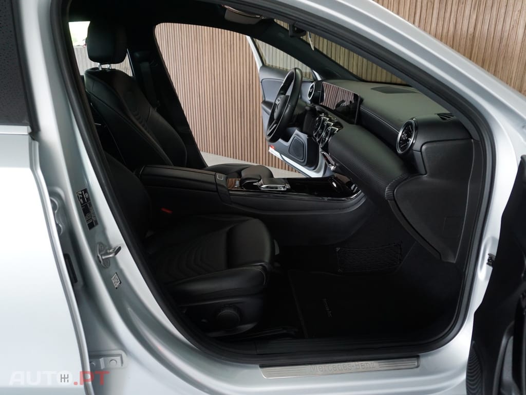 Mercedes-Benz A 180 d 7G-DCT Progressive