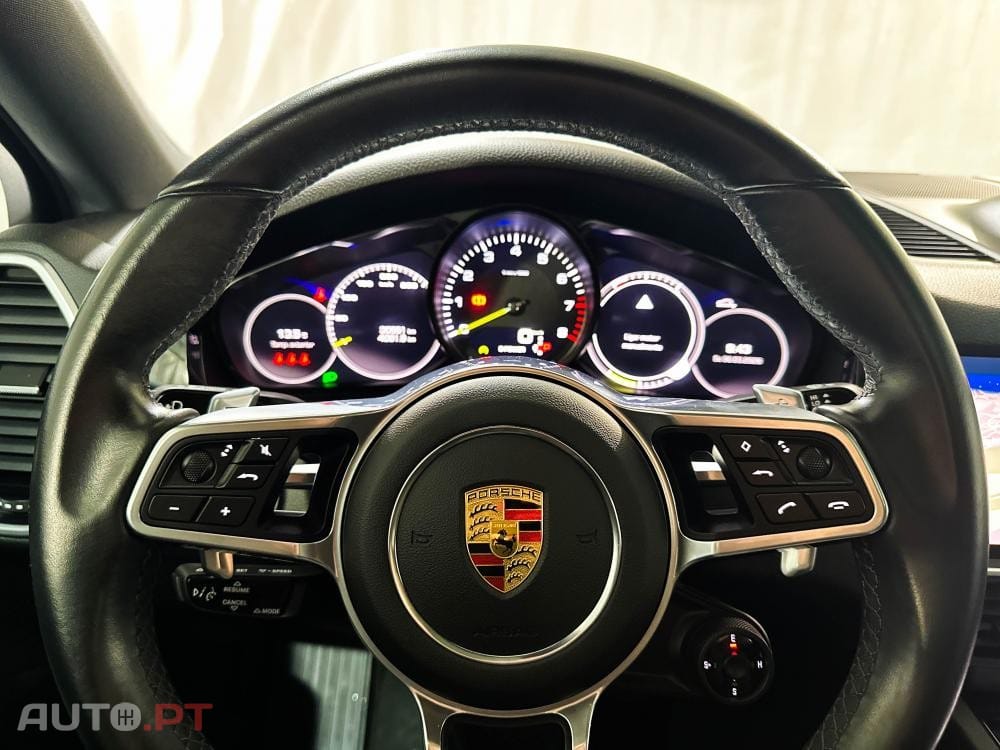 Porsche Cayenne E-Hybrid Platinum Edition