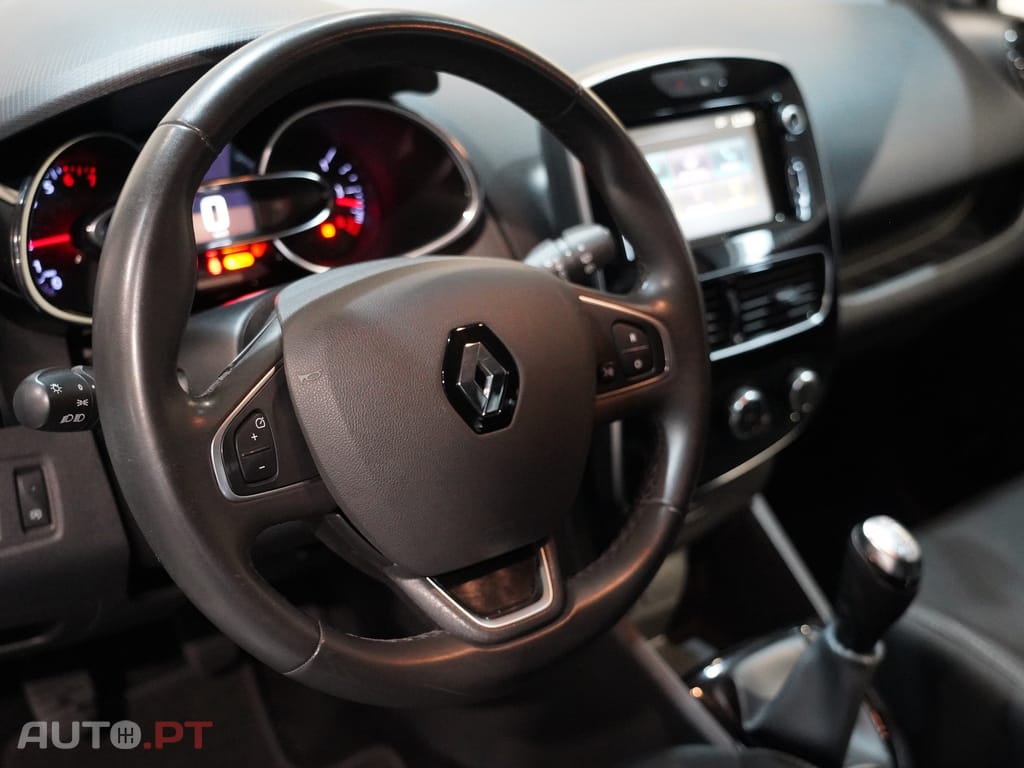 Renault Clio Sport Tourer 0.9 TCe Limited