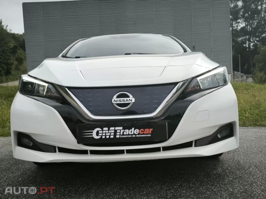 Nissan Leaf 40 kWh TEKNA
