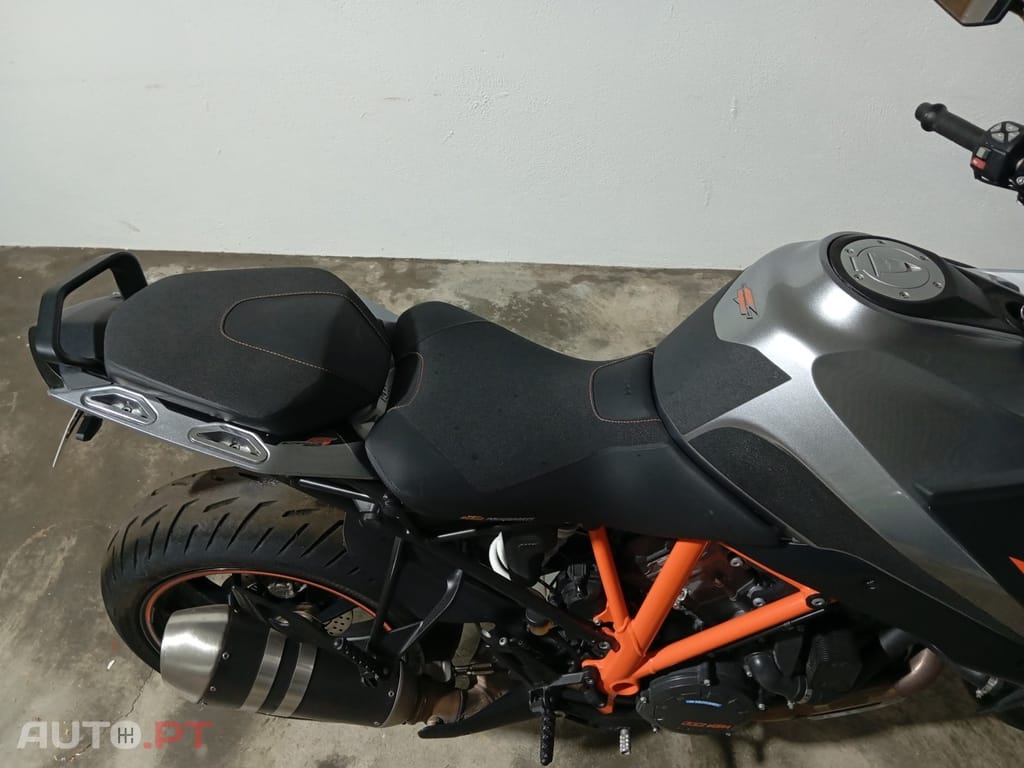 KTM Superduke GT 1290 ABS 172CV