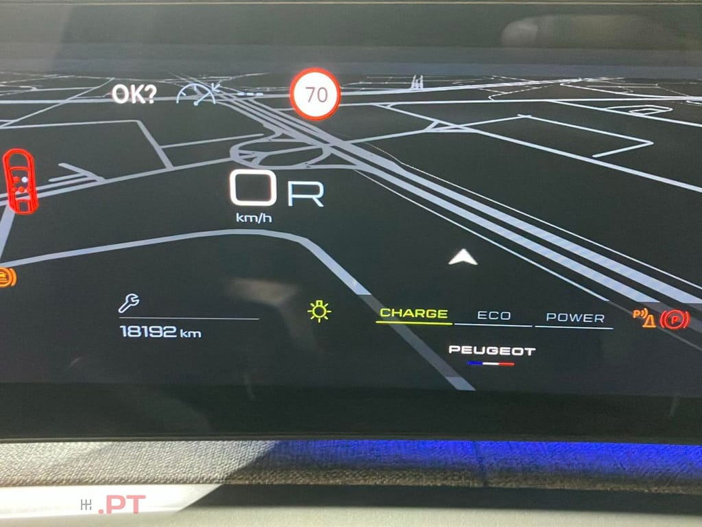 Peugeot 3008 1.2 Hybrid Allure e-DCS6