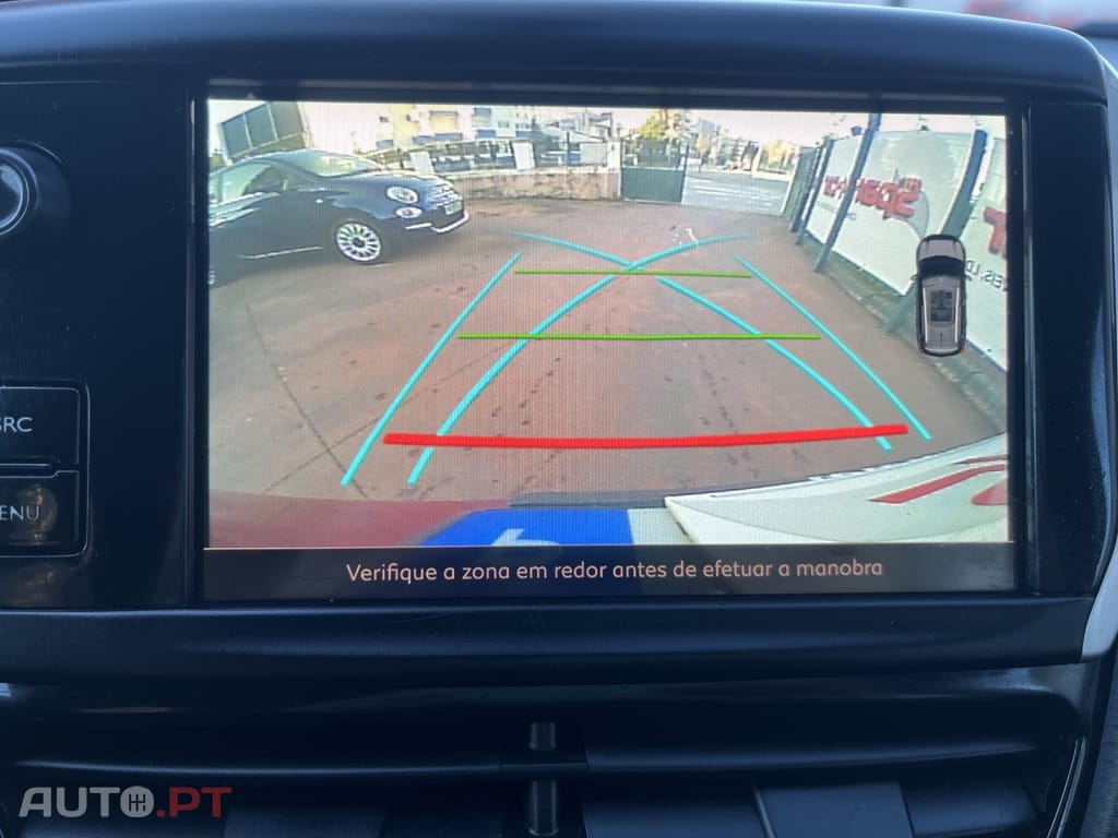 Peugeot 2008 1.5 BlueHDi Allure