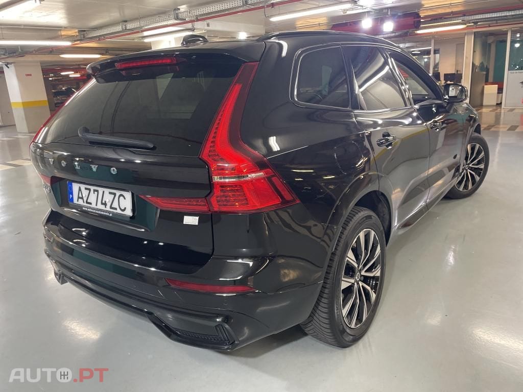 Volvo XC60 2.0 T6 PHEV Plus Dark AWD