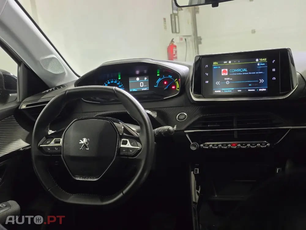 Peugeot E-208 50 kWh SE Style