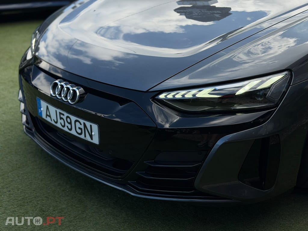 Audi E-Tron GT quattro