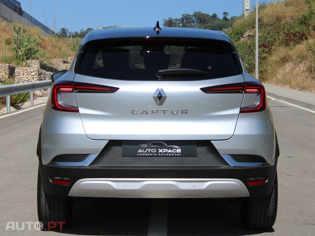 Renault Captur 1.0 TCe Techno Bi-Fuel